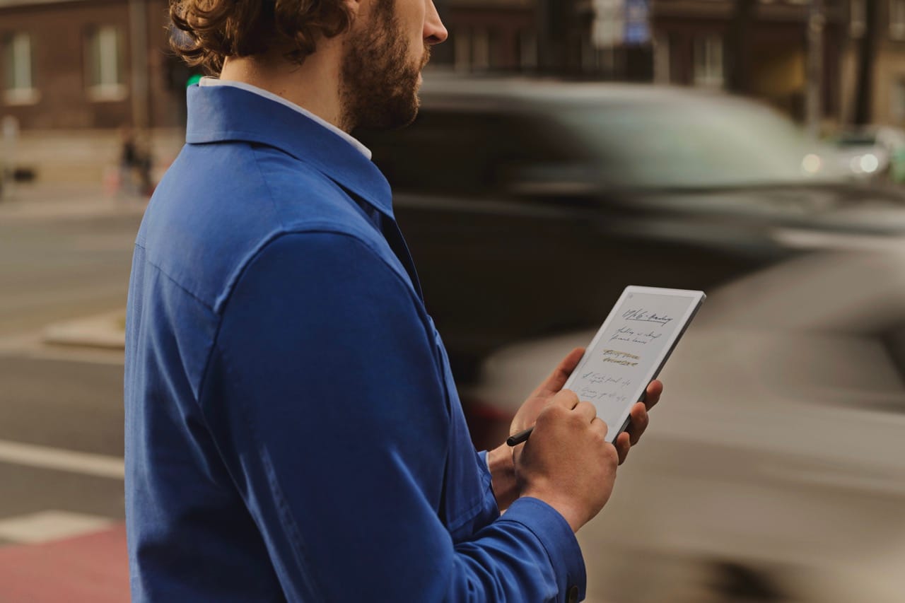 Remarkable releases Move